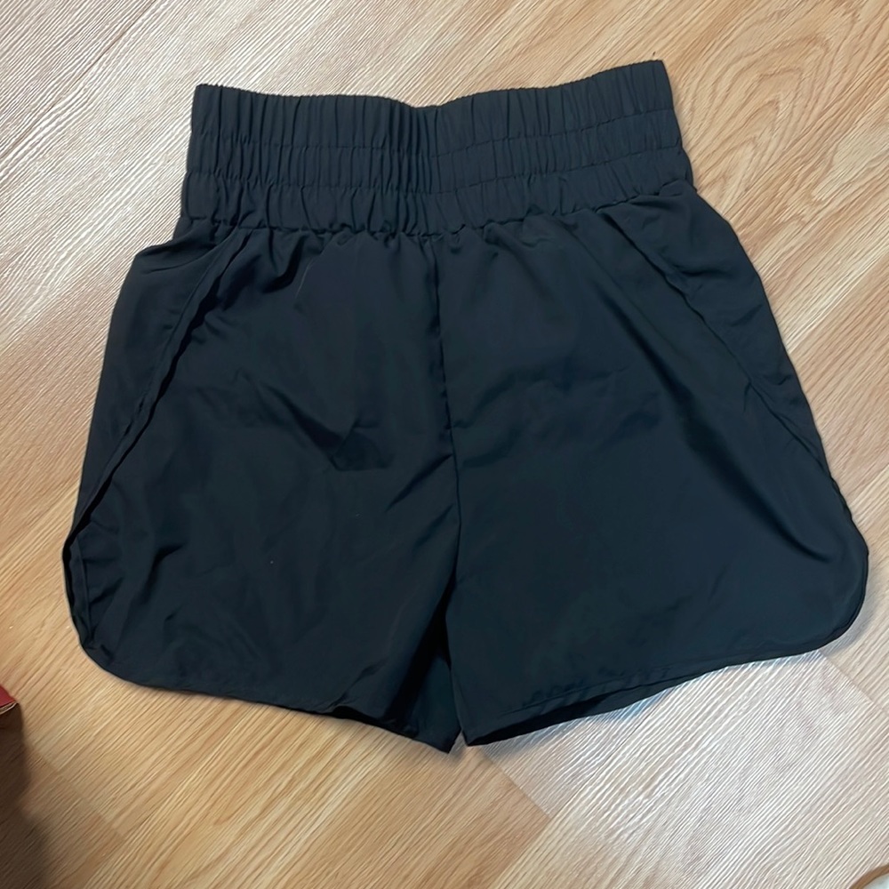 Black shorts. Medium